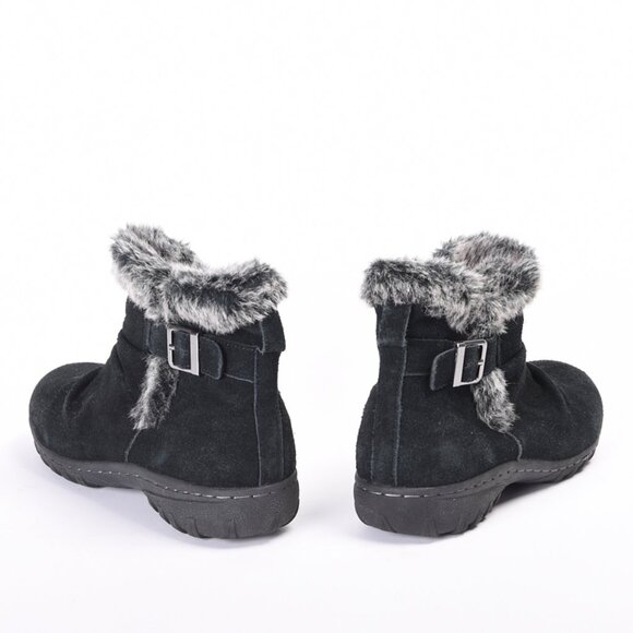 Khombu Lindsey Black Suede Buckle  Bootie Size 8 - Picture 5 of 7